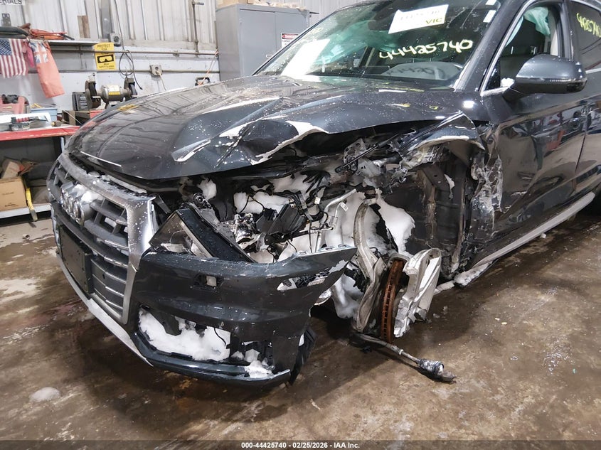 2019 Audi Q5 VIN WA1BNAFY4K2104814 IAAI salvage auction — LEFT FRONT, Salvage (Massachusetts), sold $4,000 on 2026-07-28 (photo 6)