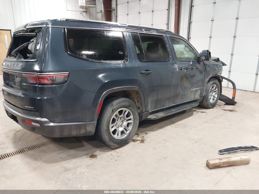 2022 Jeep VIN 1C4SJVATXNS206353 IAAI salvage auction — FRONT END, Salvage Title, sold $1,100 on 2026-07-19 (photo 4)