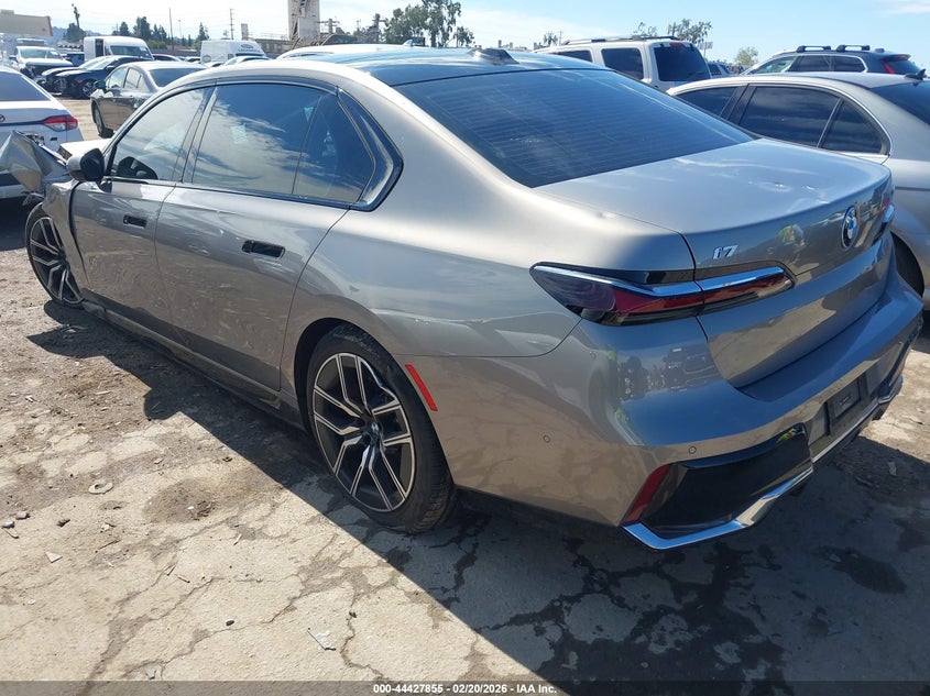 2024 BMW I7 VIN WBY53EJ0XRCP46331 IAAI salvage auction — Front End, Salvage (California), sold $19,150 on 2026-04-23 (photo 3)