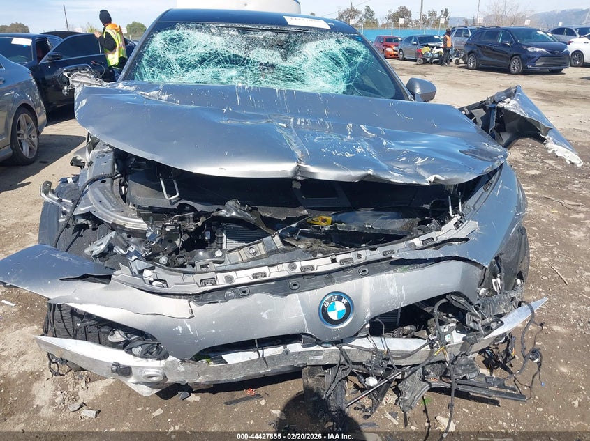 2024 BMW I7 VIN WBY53EJ0XRCP46331 IAAI salvage auction — Front End, Salvage (California), sold $19,150 on 2026-04-23 (photo 6)