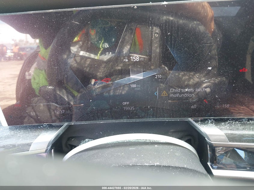 2024 BMW I7 VIN WBY53EJ0XRCP46331 IAAI salvage auction — Front End, Salvage (California), sold $19,150 on 2026-04-23 (photo 7)