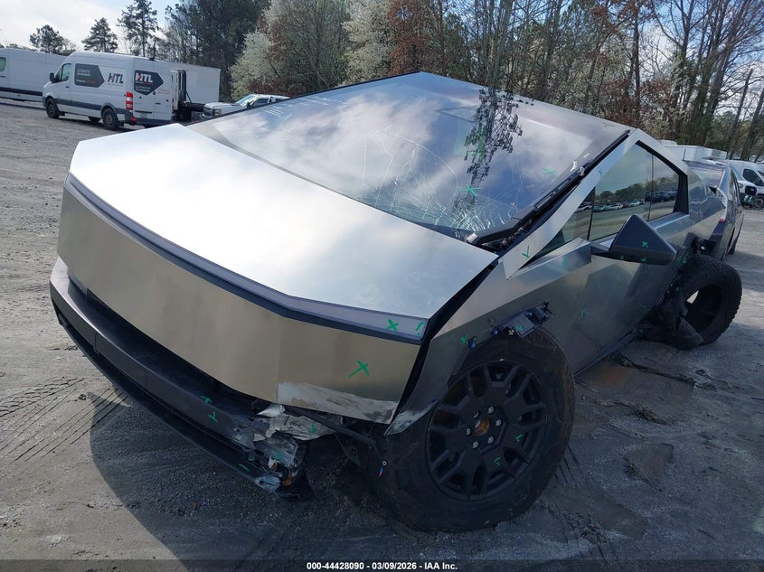 2024 Tesla Cybertruck VIN 7G2CEHEE3RA052720 IAAI salvage auction — FRONT END, Salvage Title, sold $15,100 on 2026-07-22 (photo 2)