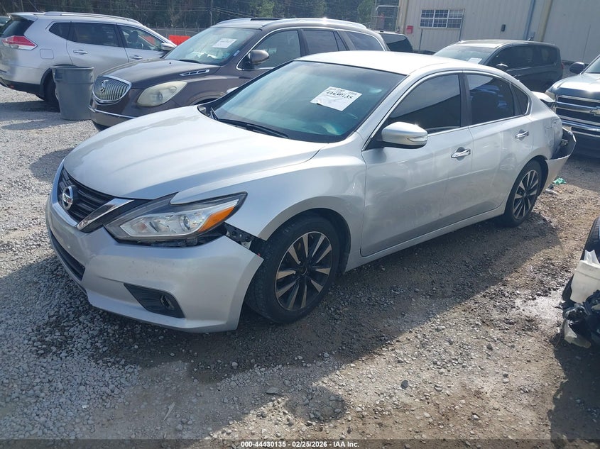 2018 Nissan Altima VIN 1N4AL3AP8JC173019 IAAI salvage auction — REAR END, Salvage Title, sold $1,050 on 2026-07-16 (photo 2)