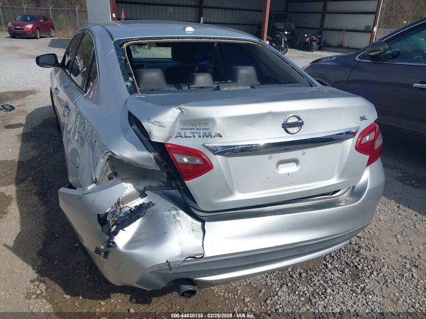 2018 Nissan Altima VIN 1N4AL3AP8JC173019 IAAI salvage auction — REAR END, Salvage Title, sold $1,050 on 2026-07-16 (photo 6)