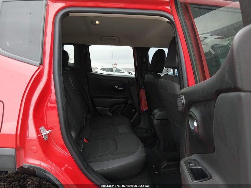 2017 Jeep Renegade VIN ZACCJBBB4HPG58818 IAAI salvage auction — FRONT END, Salvage (New Mexico), sold $1,225 on 2026-07-29 (photo 8)