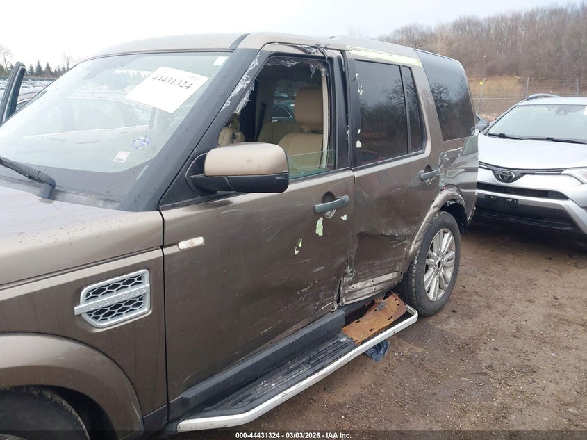 2012 Land rover Lr4 VIN SALAG2D46CA615880 IAAI salvage auction — LEFT SIDE, Salvage Title, sold $1,300 on 2026-07-29 (photo 6)