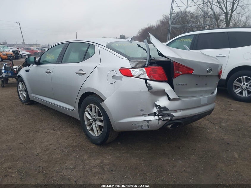2011 Kia Optima VIN KNAGM4A76B5052029 IAAI salvage auction — FRONT & REAR, Clear (Indiana), sold $350 on 2026-07-22 (photo 3)