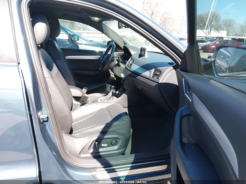 2018 Audi Q3 VIN WA1BCCFS9JR013041 IAAI salvage auction — FRONT END, Salvage (Florida), sold $4,350 on 2026-07-07 (photo 5)
