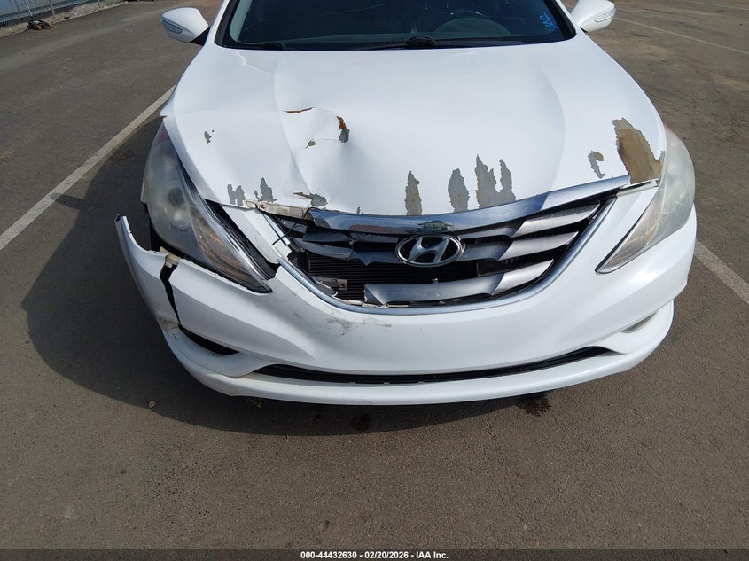 2013 Hyundai Sonata VIN 5NPEC4AB0DH646751 IAAI salvage auction — FRONT END, Salvage Title, sold $400 on 2026-07-23 (photo 6)