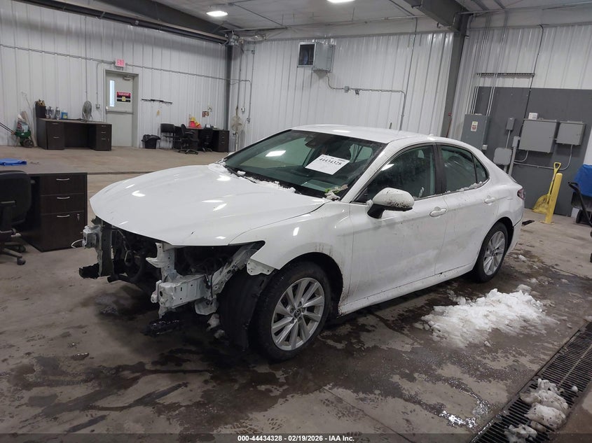 2022 Toyota Camry VIN 4T1C11AK9NU679388 IAAI salvage auction — FRONT END, Salvage (Minnesota), sold $6,300 on 2026-07-09 (photo 2)