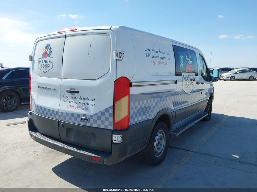 2017 Ford Transit VIN 1FTYR1YM7HKB10825 IAAI salvage auction — FRONT END, Salvage (Texas), sold $1,625 on 2026-08-31 (photo 4)