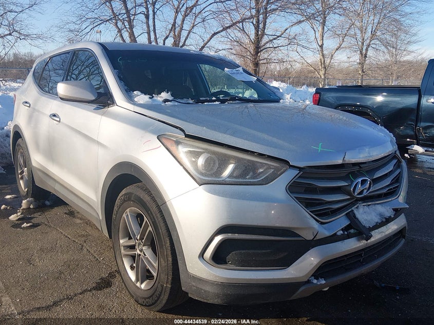 2018 Hyundai Santa fe VIN 5XYZT3LB5JG532269 IAAI salvage auction — FRONT END, Salvage (New Jersey), sold $2,350 on 2026-07-31 (photo 1)