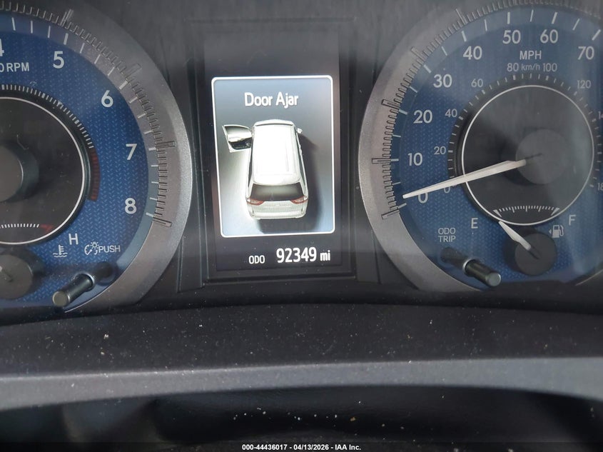 2020 Toyota Sienna VIN 5TDJZ3DC7LS237456 IAAI salvage auction — FRONT END, Wait Title, sold $2,200 on 2026-07-29 (photo 7)