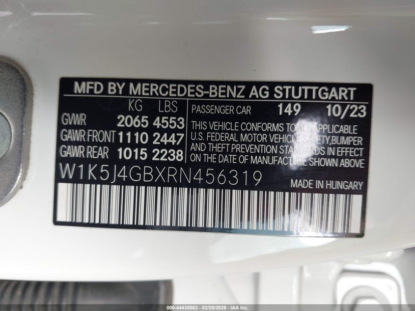 2024 Mercedes-benz VIN W1K5J4GBXRN456319 IAAI salvage auction — REAR END, Salvage Title, sold $14,700 on 2026-08-01 (photo 9)