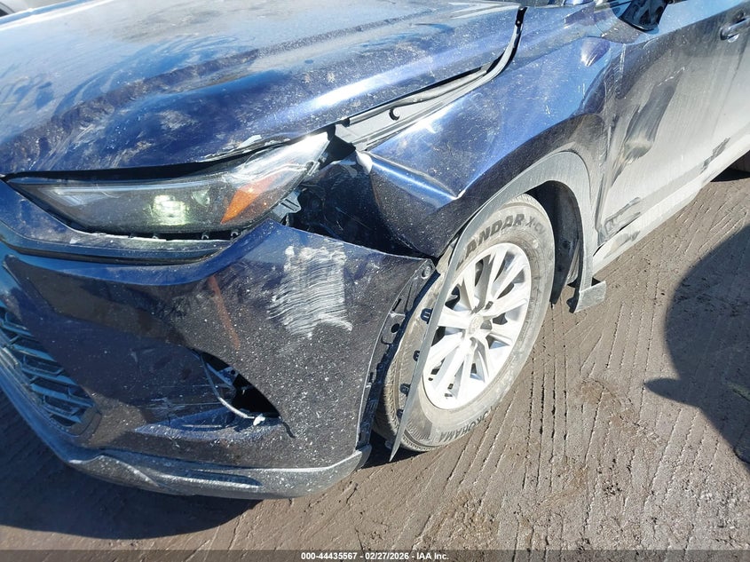 2024 Toyota Highlander VIN 5TDAAAB58RS070016 IAAI salvage auction — FRONT END, Salvage Title, sold $23,100 on 2026-07-21 (photo 6)