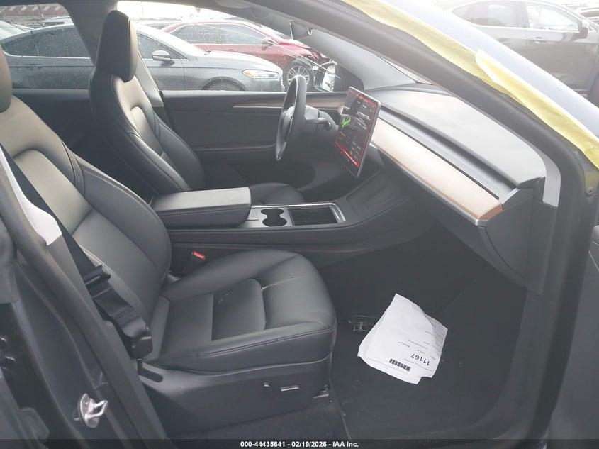 2023 Tesla Model y VIN 7SAYGDEE8PA078726 IAAI salvage auction — REAR END, Salvage Title, sold $11,000 on 2026-07-11 (photo 5)