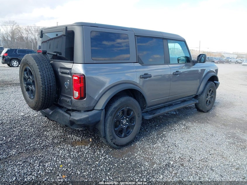 2022 Ford Bronco VIN 1FMDE5BH3NLB12540 IAAI salvage auction — REAR END, Salvage Title, sold $18,600 on 2026-07-04 (photo 4)