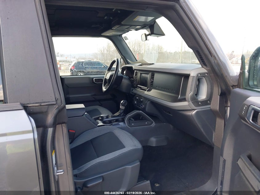 2022 Ford Bronco VIN 1FMDE5BH3NLB12540 IAAI salvage auction — REAR END, Salvage Title, sold $18,600 on 2026-07-04 (photo 5)