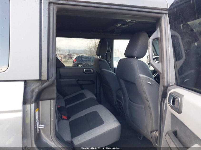 2022 Ford Bronco VIN 1FMDE5BH3NLB12540 IAAI salvage auction — REAR END, Salvage Title, sold $18,600 on 2026-07-04 (photo 8)