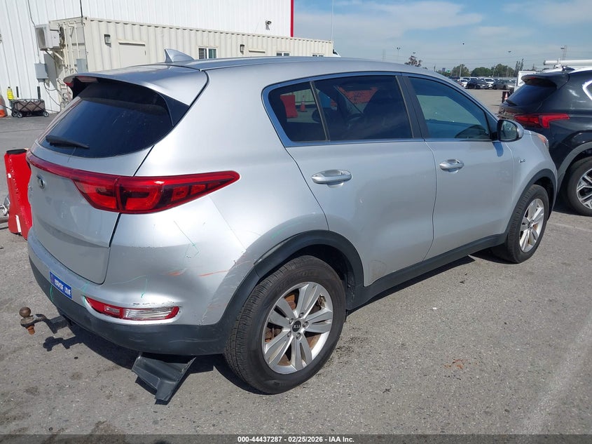 2017 Kia Sportage VIN KNDPMCAC3H7096397 IAAI salvage auction — VANDALISM, Salvage (New Jersey), sold $2,325 on 2026-07-09 (photo 4)