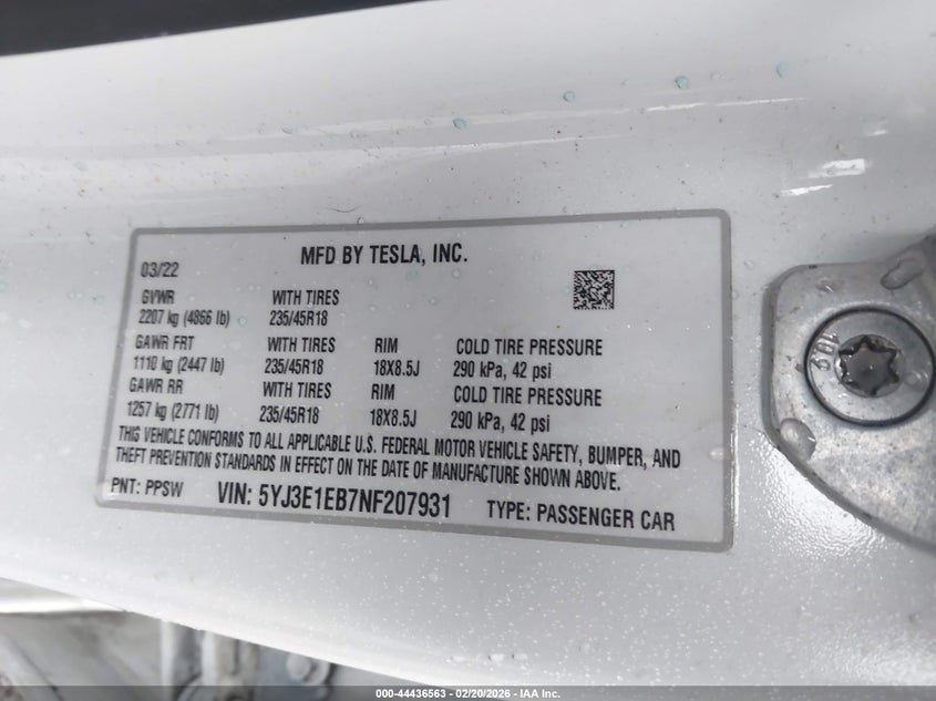 2022 Tesla Model 3 VIN 5YJ3E1EB7NF207931 IAAI salvage auction — LEFT FRONT, Salvage Title, sold $9,800 on 2026-08-01 (photo 9)