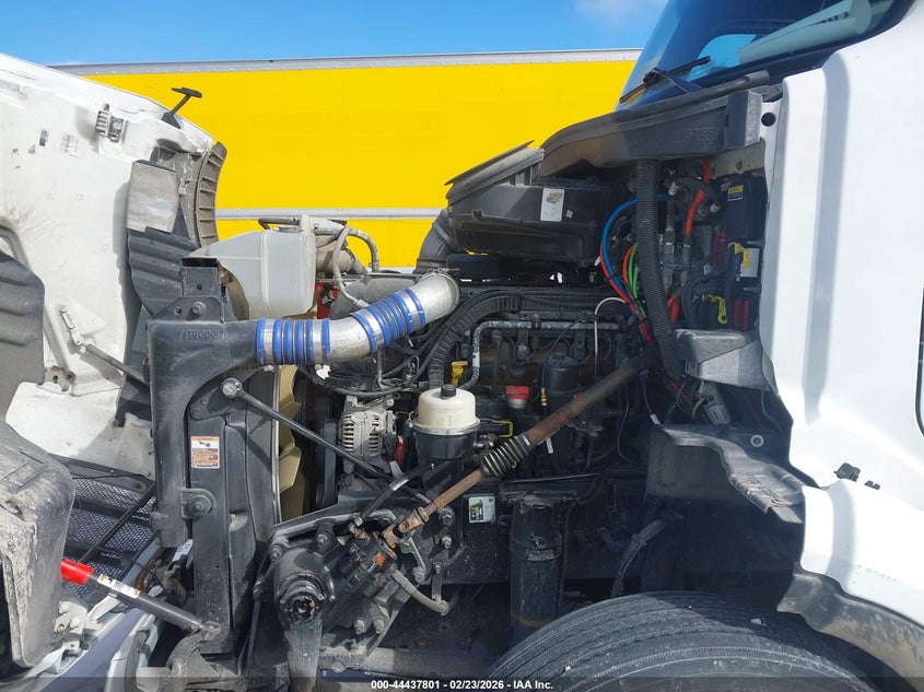 2020 Peterbilt 579 VIN 1XPBDP9XXLD675582 IAAI salvage auction — TRANSMISSION, Clear (Illinois), sold $7,000 on 2026-07-08 (photo 9)