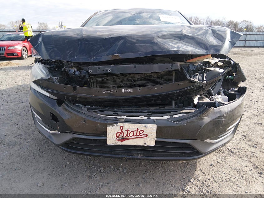2014 Volvo S60 VIN YV1612FS3E1288572 IAAI salvage auction — FRONT END, Salvage (Arkansas), sold $875 on 2026-07-08 (photo 6)