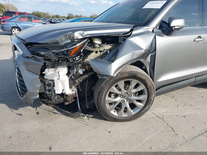 2026 Toyota Highlander VIN 5TDAAAA56TS038478 IAAI salvage auction — LEFT FRONT, Salvage Title, sold $24,000 on 2026-07-13 (photo 6)