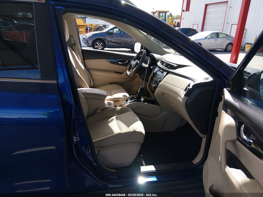 2020 Nissan Rogue VIN JN8AT2MTXLW042063 IAAI salvage auction — LEFT REAR, Salvage Title, sold $1,150 on 2026-07-23 (photo 5)