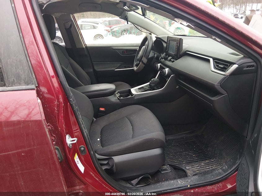2019 Toyota Rav 4 VIN JTMF1RFV4KD007852 IAAI salvage auction — LEFT FRONT, Salvage (Rhode Island), sold $6,500 on 2026-07-30 (photo 5)