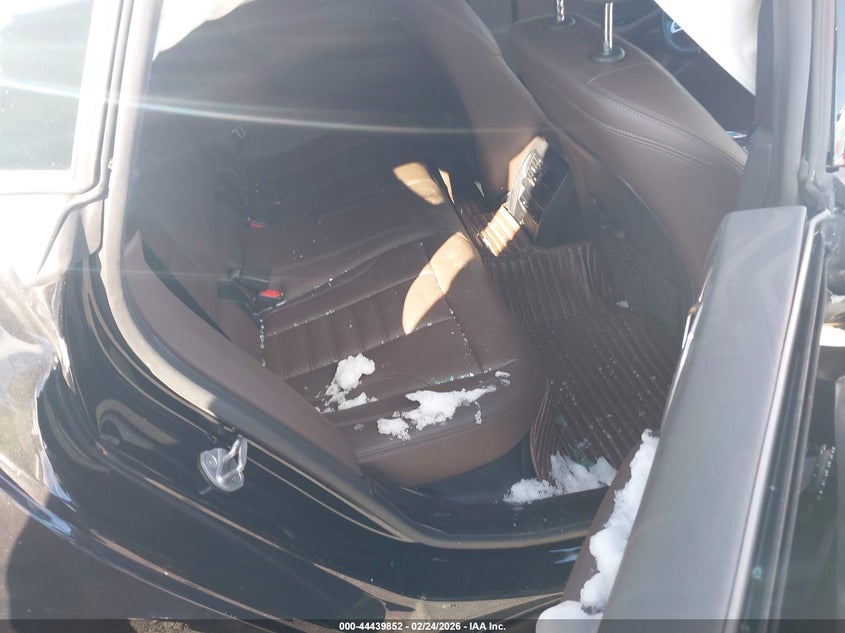 2023 BMW I4 VIN WBY33AW05PFP26315 IAAI salvage auction — RIGHT SIDE, Salvage (New Jersey), sold $9,550 on 2026-07-06 (photo 8)