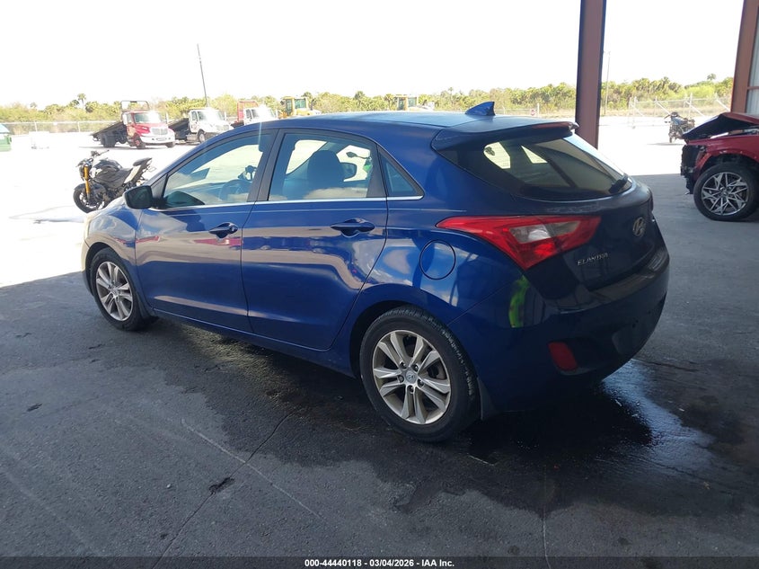 2013 Hyundai Elantra VIN KMHD35LE6DU108467 IAAI salvage auction — RIGHT SIDE, Salvage Title, sold $700 on 2026-07-08 (photo 3)