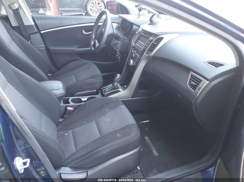 2013 Hyundai Elantra VIN KMHD35LE6DU108467 IAAI salvage auction — RIGHT SIDE, Salvage Title, sold $700 on 2026-07-08 (photo 5)