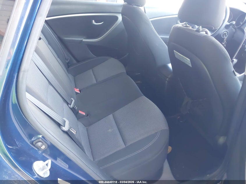 2013 Hyundai Elantra VIN KMHD35LE6DU108467 IAAI salvage auction — RIGHT SIDE, Salvage Title, sold $700 on 2026-07-08 (photo 8)