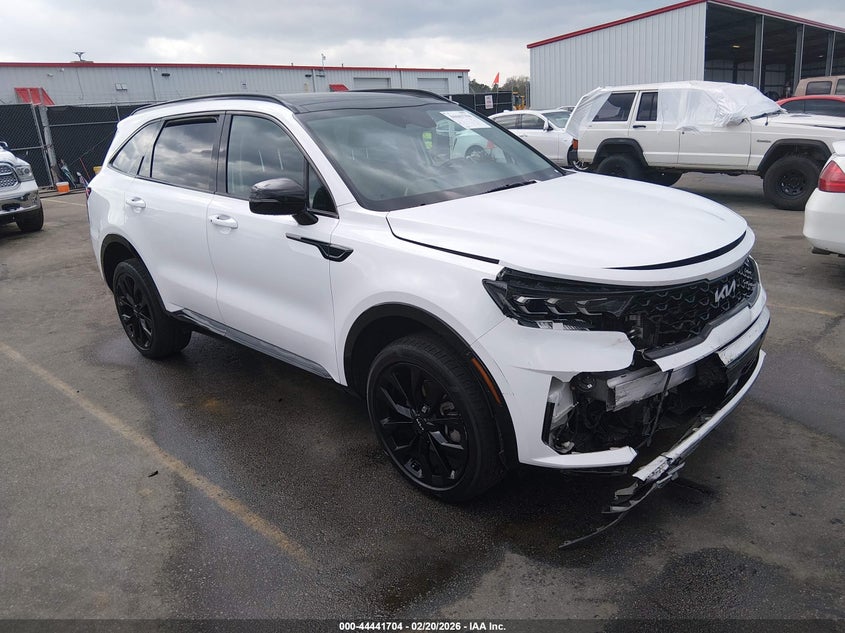 2023 Kia Sorento VIN 5XYRKDLF4PG195873 IAAI salvage auction — FRONT END, Salvage Title, sold $10,675 on 2026-07-29 (photo 1)