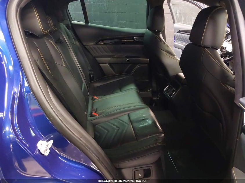 2023 Maserati Grecale VIN ZN682AVM0P7413082 IAAI salvage auction — FRONT END, Salvage Title, sold $10,100 on 2026-08-18 (photo 8)
