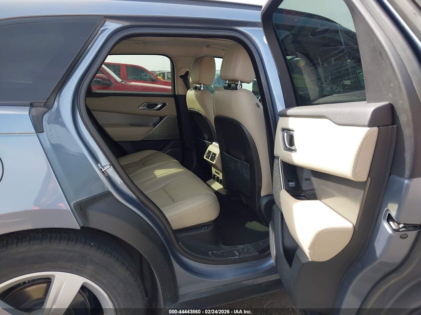 2018 Land rover Range rover velar VIN SALYB2RV4JA749900 IAAI salvage auction — FRONT END, Clear (Oklahoma), sold $7,300 on 2026-07-09 (photo 8)