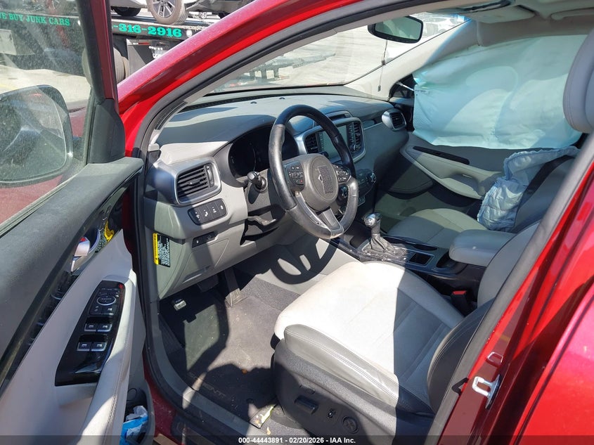 2016 Kia Sorento VIN 5XYPK4A55GG185192 IAAI salvage auction — SIDE, Salvage Title, sold $2,200 on 2026-07-12 (photo 5)