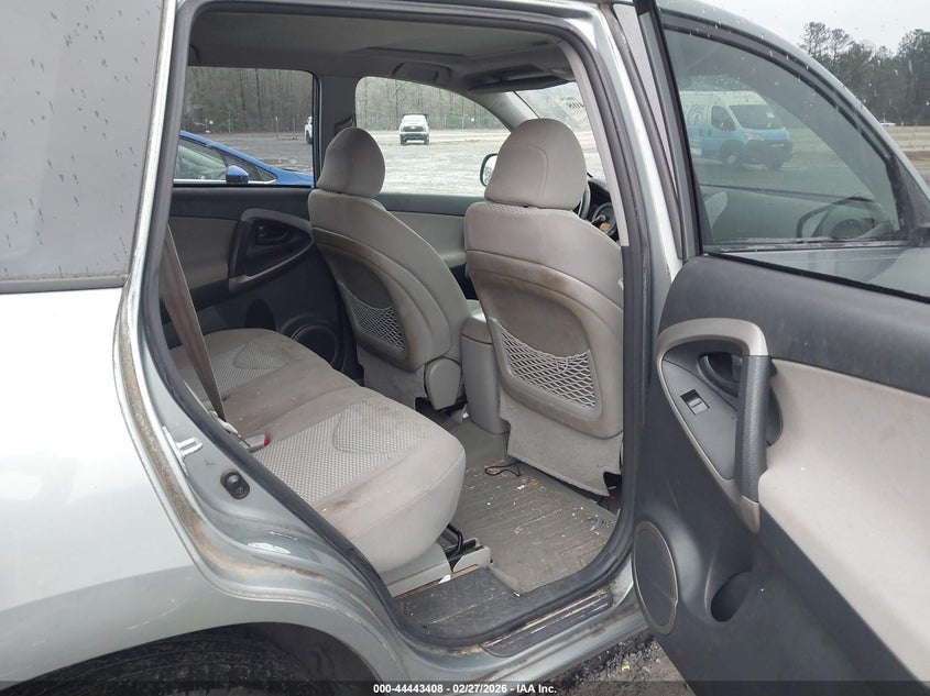 2007 Toyota Rav4 VIN JTMZK31V876007640 IAAI salvage auction — FRONT END, Clear (South Carolina), sold $150 on 2026-07-21 (photo 8)