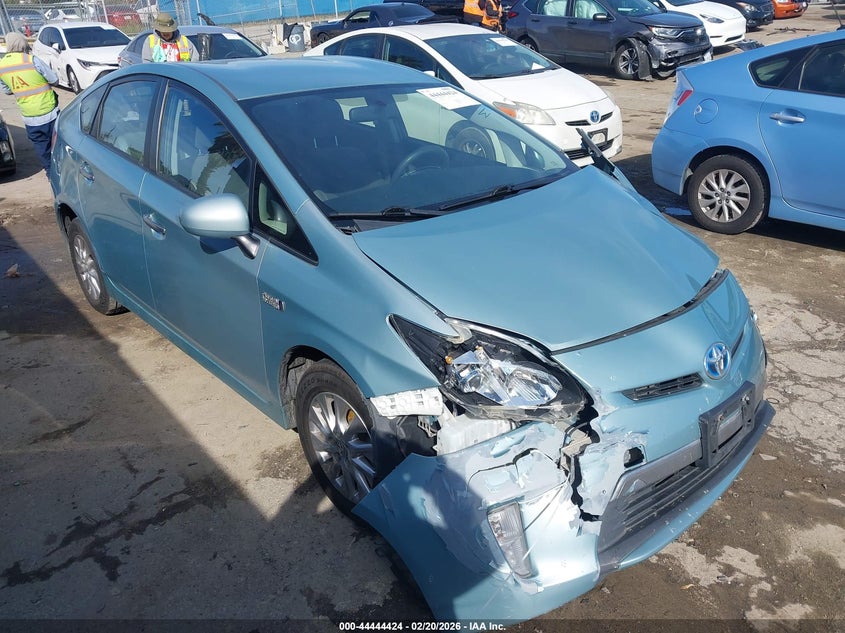 2015 Toyota Prius VIN JTDKN3DP9F3072955 IAAI salvage auction — FRONT END, Salvage Title, sold $1,875 on 2026-07-15 (photo 1)