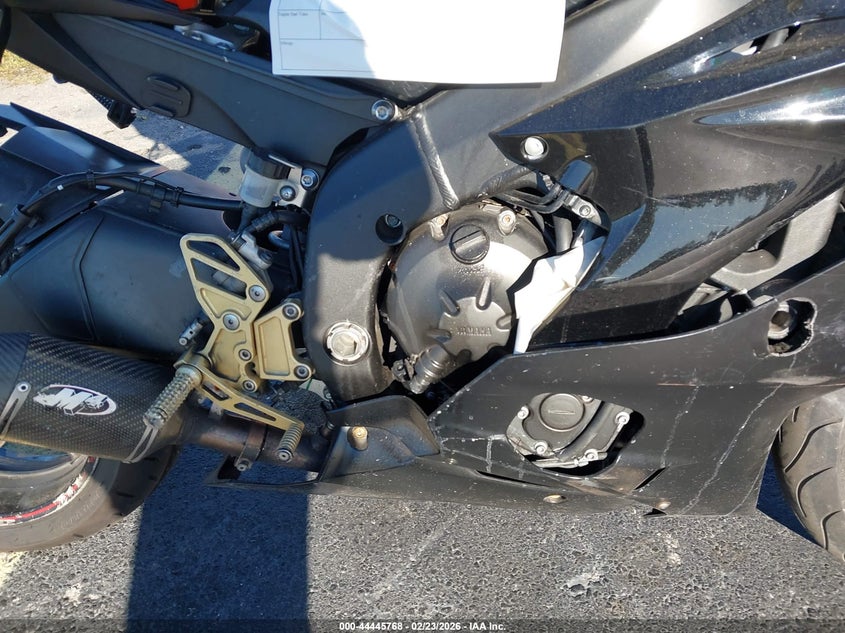 2020 Yamaha Yzf VIN JYARJ28EXLA005720 IAAI salvage auction — RIGHT SIDE, Salvage Title, sold $2,750 on 2026-07-22 (photo 8)