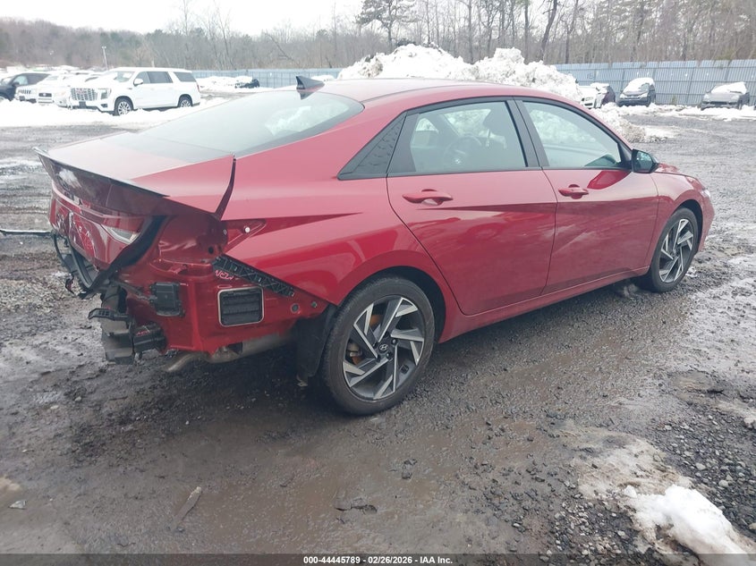 2025 Hyundai Elantra VIN KMHLM4DG8SU000030 IAAI salvage auction — REAR END, Salvage Title, sold $6,600 on 2026-07-22 (photo 4)