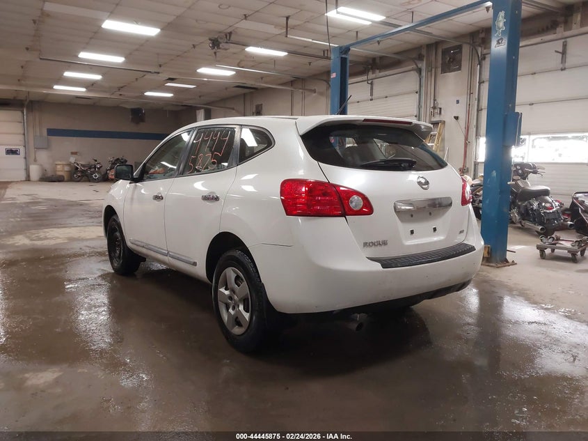 2011 Nissan Rogue sport VIN JN8AS5MV8BW297251 IAAI salvage auction — RIGHT SIDE, Salvage (Maine), sold $375 on 2026-07-13 (photo 3)