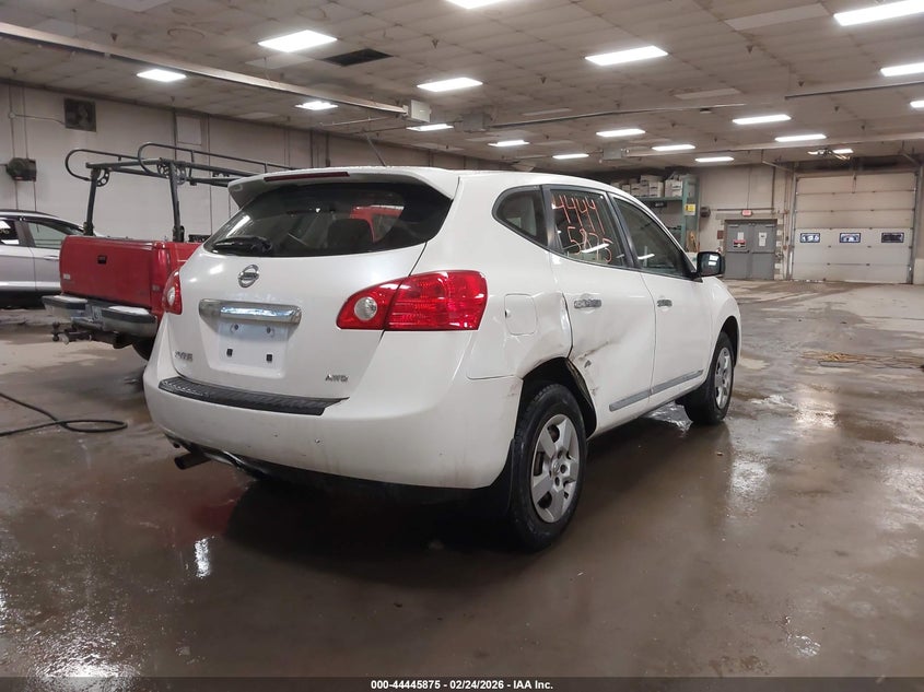 2011 Nissan Rogue sport VIN JN8AS5MV8BW297251 IAAI salvage auction — RIGHT SIDE, Salvage (Maine), sold $375 on 2026-07-13 (photo 4)