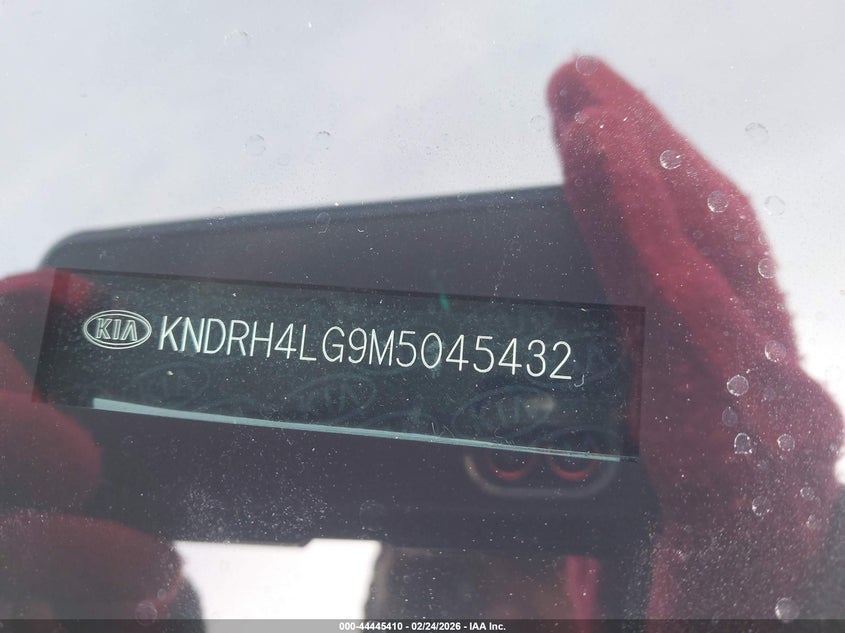 2021 Kia Sorento hybrid VIN KNDRH4LG9M5045432 IAAI salvage auction — ENGINE DAMAGE, Clear (Oklahoma), sold $7,400 on 2026-08-24 (photo 9)