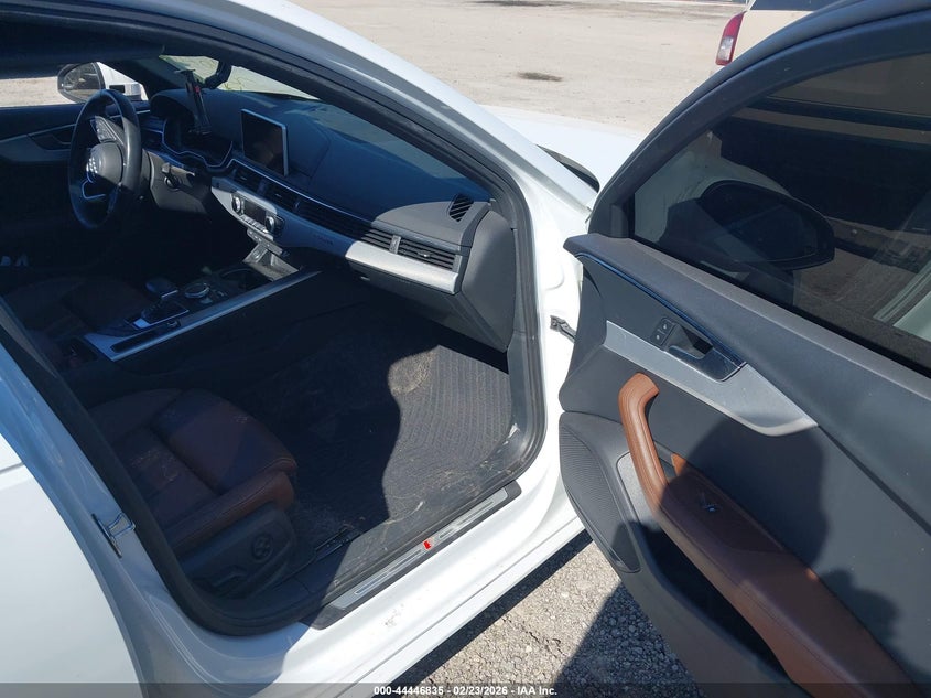 2019 Audi A4 VIN WAUENAF4XKA015610 IAAI salvage auction — REAR END, Clear (Oklahoma), sold $4,600 on 2026-07-21 (photo 5)