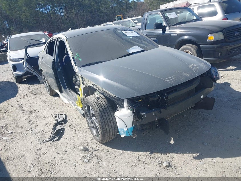 2025 Hyundai Elantra VIN KMHLM4DG6SU863814 IAAI salvage auction — SIDE, Salvage (Georgia), sold $4,650 on 2026-07-11 (photo 1)