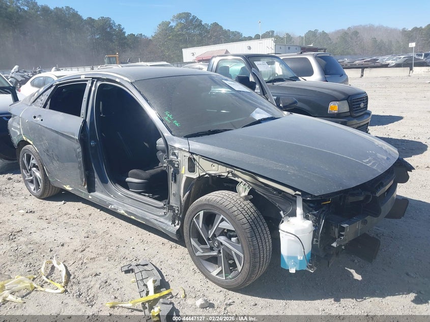 2025 Hyundai Elantra VIN KMHLM4DG6SU863814 IAAI salvage auction — SIDE, Salvage (Georgia), sold $4,650 on 2026-07-11 (photo 6)