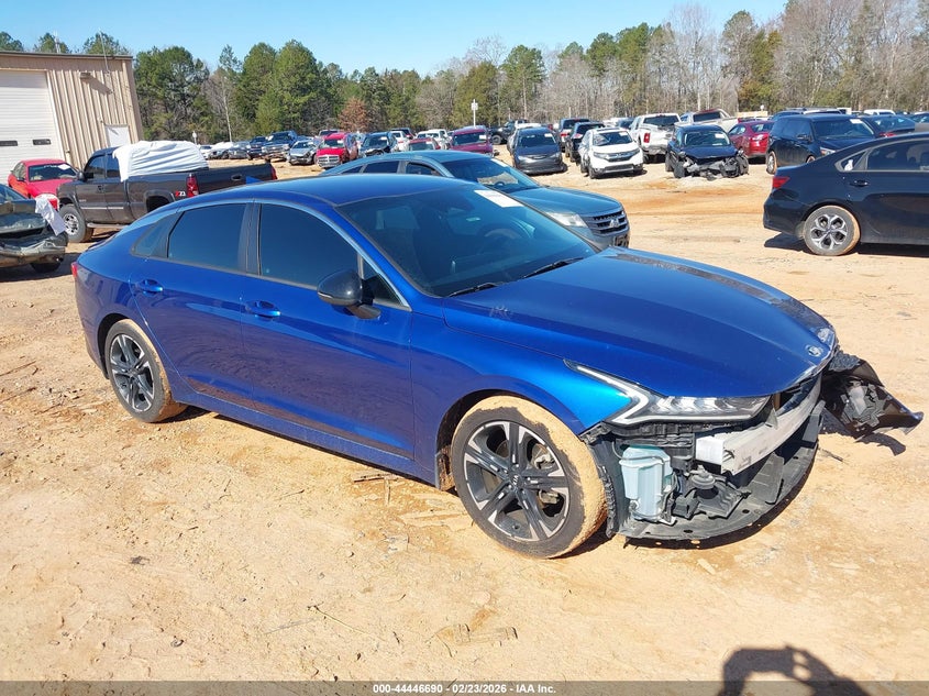 2021 Kia K5 VIN 5XXG64J20MG058280 IAAI salvage auction — FRONT END, Salvage Title, sold $2,700 on 2026-07-26 (photo 1)
