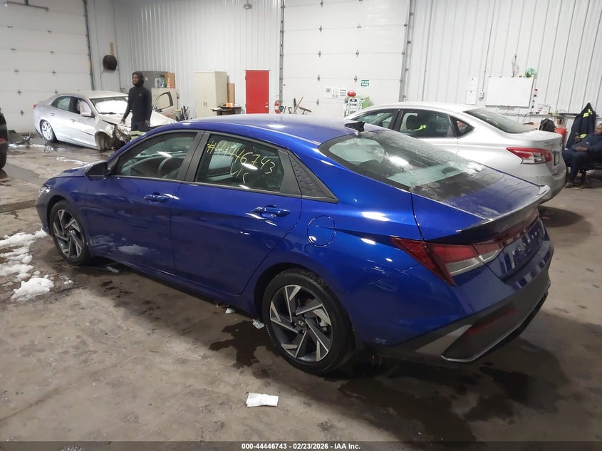 2025 Hyundai Elantra VIN KMHLM4DG3SU072818 IAAI salvage auction — RIGHT SIDE, Salvage (Minnesota), sold $4,800 on 2026-07-24 (photo 3)